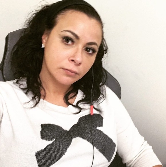 Profile Picture of Bella Hambrick (@bellafishman1) on Poshmark