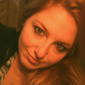 Profile Picture of Christine Ashton (@christinewlf) on Youtube