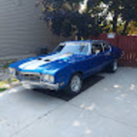 Profile Picture of Larry Duran (@duranlarry34) on Poshmark