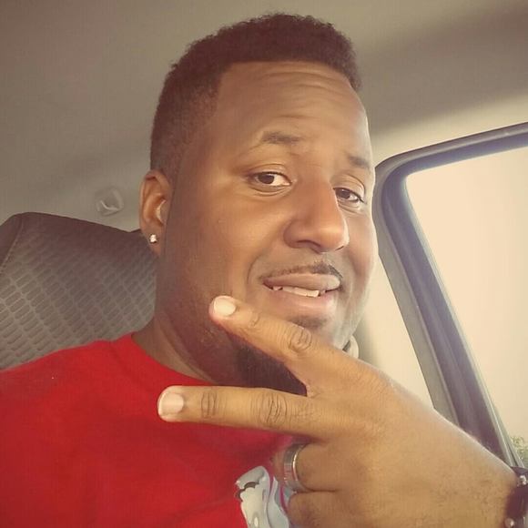 Profile Picture of Kevin Randle (@randlekd) on Poshmark