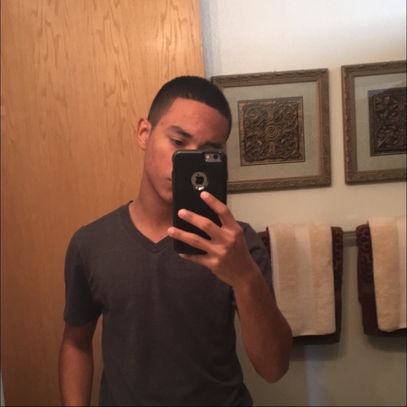 Profile Picture of Jacob Gomez (@j_fl3x) on Poshmark