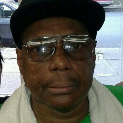 Profile Picture of William Wesson (@7212W) on Twitter