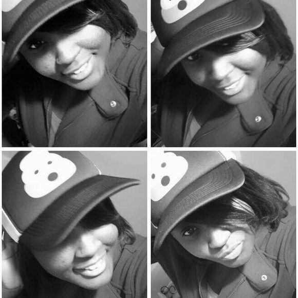 Profile Picture of Reshelle Cannon (@shelly11512) on Poshmark