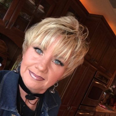 Profile Picture of Kim Denise Wheeler (@kimdenisewheele) on Twitter