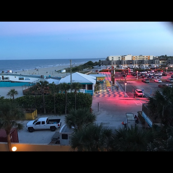 Merrilyn Stamp - Poshmark Profile Picture of Merrilyn Stamp (@merrilynstamp) on Poshmark