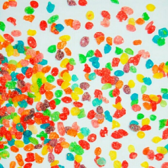 Profile Picture of Tima Dee (@sunshinetee06) on Poshmark