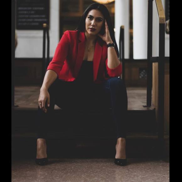 Profile Picture of Yazmin Castillo (@yazminc7) on Poshmark