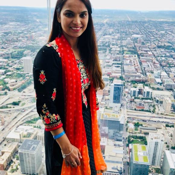 Profile Picture of Shabana Mohammad (@shabbu1786) on Poshmark
