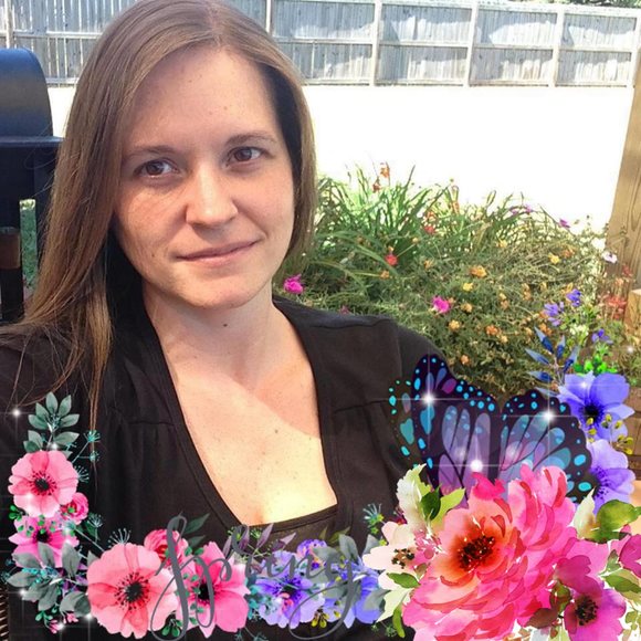 Profile Picture of Heather Labrecque (@abbylynn2007) on Poshmark