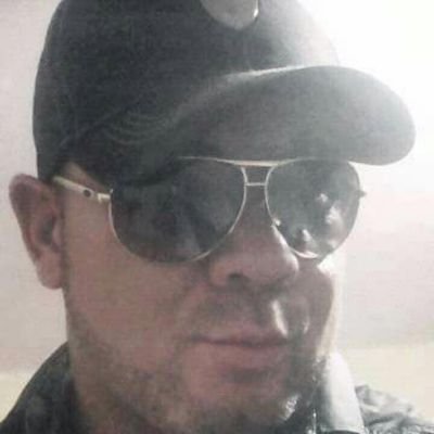 Lorenzo Gallardo - Twitter Profile Picture of Lorenzo Gallardo (@larry_gallardo) on Twitter