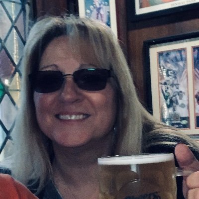 Profile Picture of Sandy Keen (@SandyKeen11) on Twitter