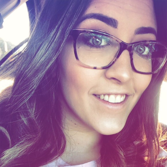 Profile Picture of Marisa Tomei (@mt0mei) on Poshmark