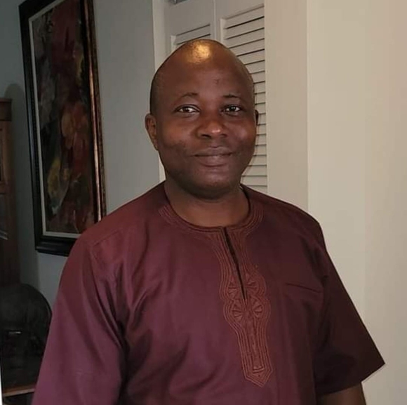 Profile Picture of Tope Ogungbemi (@formascoeng) on Poshmark