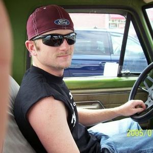 Profile Picture of Phillip Ayers (@phillipnterri) on Myspace