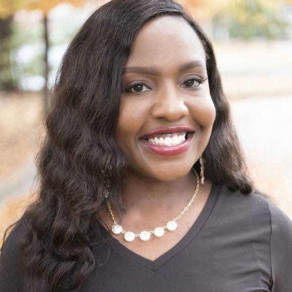 Profile Picture of Shamice Wilcox (@ewife121413) on Poshmark