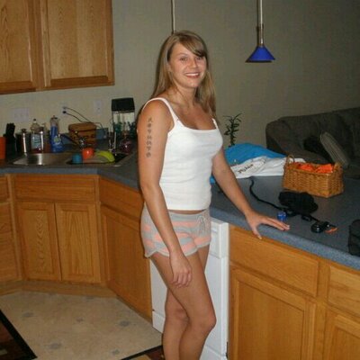 Profile Picture of Shelley Lawson (@chocolatekss1) on Twitter