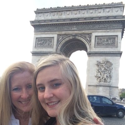 Profile Picture of Angie Kelley (@kelleyvilleBin) on Twitter