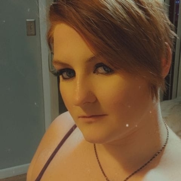 Profile Picture of Gemma Jameson (@zoetaylor894) on Poshmark