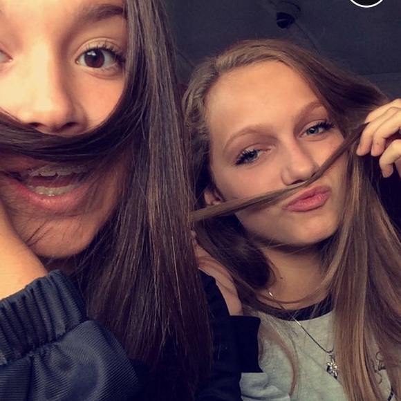 Profile Picture of Jadyn Cantz (@jcantz1229) on Poshmark