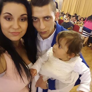 Profile Picture of Peta Farkas (@Peta-Farkas) on Facebook