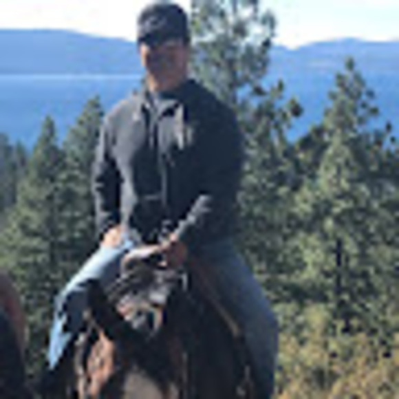 Profile Picture of Steve Toyama (@steve_toyama) on Poshmark