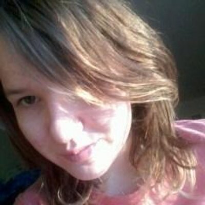 Profile Picture of BlackDamn (@KateWayne24) on Twitter