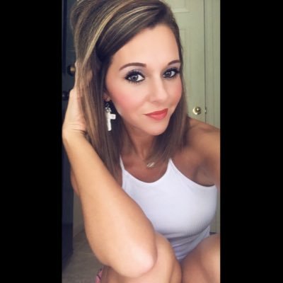 Profile Picture of ✞Savannah Murphy✞ (@Vana_Murphy) on Twitter