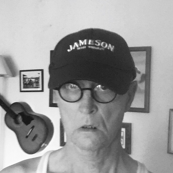 Profile Picture of James Mcbreen (@jamemcbree9) on Poshmark