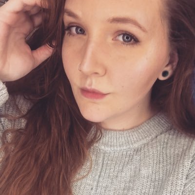 Profile Picture of Jocelyn Hamilton (@JochiBeetch) on Twitter