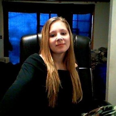 Profile Picture of Loren Flanders Perry (@MrsPerryLo) on Twitter