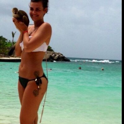 Profile Picture of Alice Pinder (@AlicePinder92) on Twitter