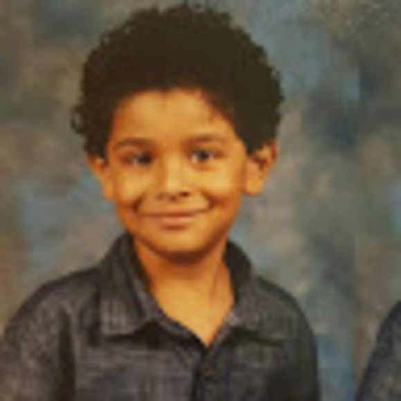 Profile Picture of Michael Santana (@killemwitwordz) on Poshmark