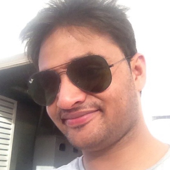 Profile Picture of Faheem ahmed Khan (@babloo00) on Poshmark