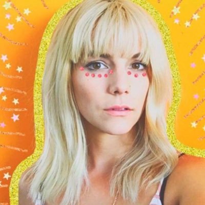 Profile Picture of Devin Lytle (@devdevnumnums) on Twitter