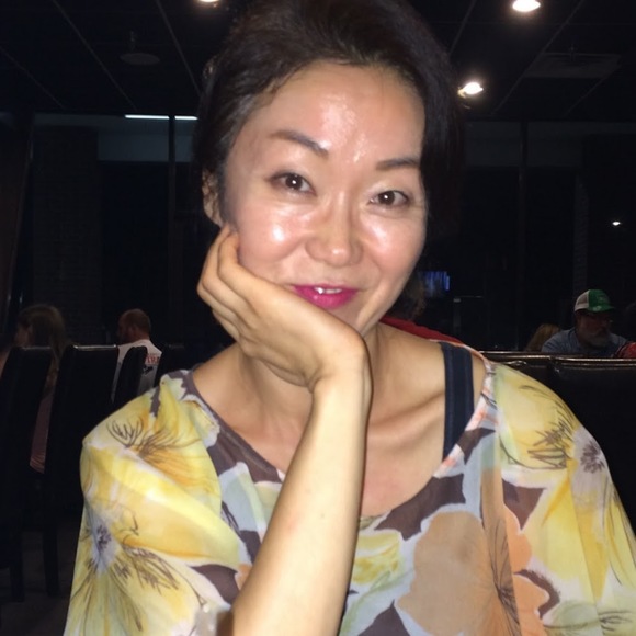 Profile Picture of Yong Choi (@ychoipa88) on Poshmark