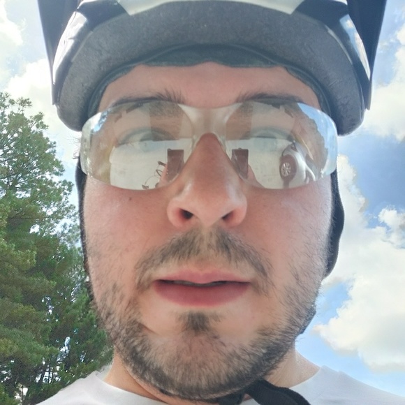 Profile Picture of Max Huggins (@maxhuggins) on Poshmark