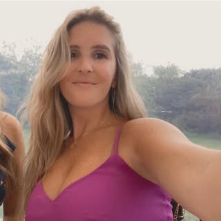 Profile Picture of amandatroy (@amandatroy) on Instagram