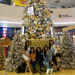 Profile Picture of Laura Zegarra (@laczeg) on Instagram