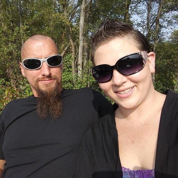 Profile Picture of Katie Stuewer (@klstuewer) on Poshmark