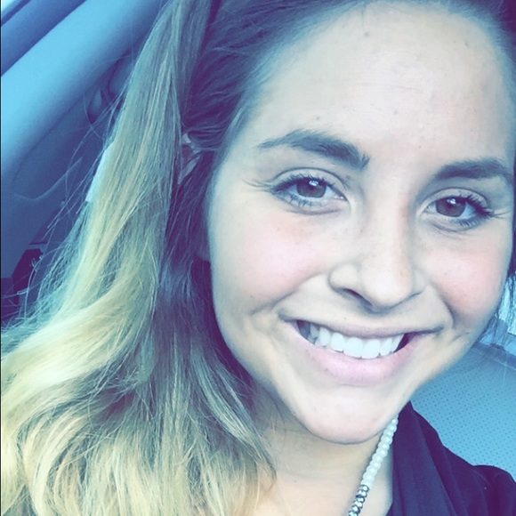 Profile Picture of Skye Turcato (@skyel2013) on Poshmark