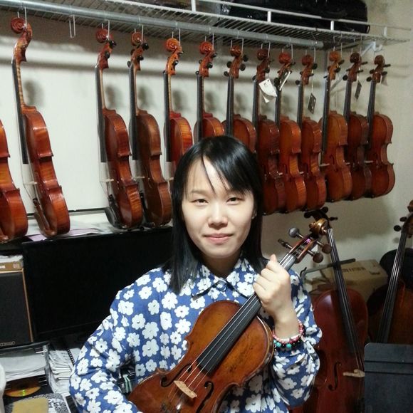 Profile Picture of Xiu Jiang (@falove) on Poshmark