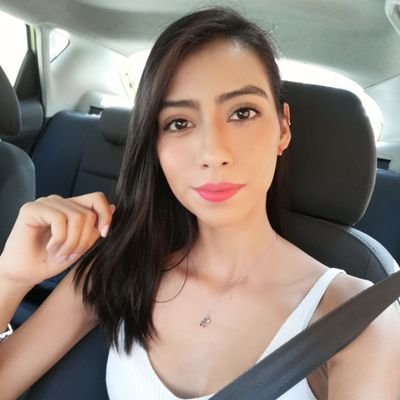 Profile Picture of Abigail Alba (@94294Alba) on Twitter