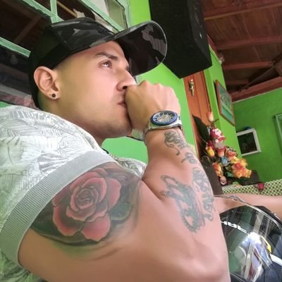 Profile Picture of David Mona (@DavidMona18) on Twitter