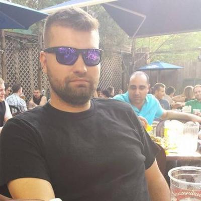 Profile Picture of Julian Wojtecki (@RadCloudDude) on Twitter
