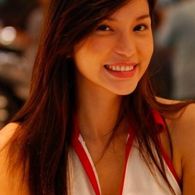 Profile Picture of Cassandra Boone (@prettycass) on Twitter