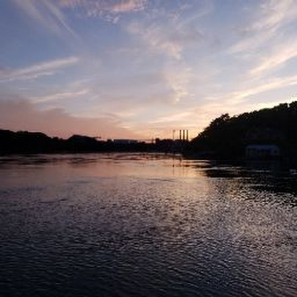 Profile Picture of Samantha Currier (@scphotos10) on Poshmark