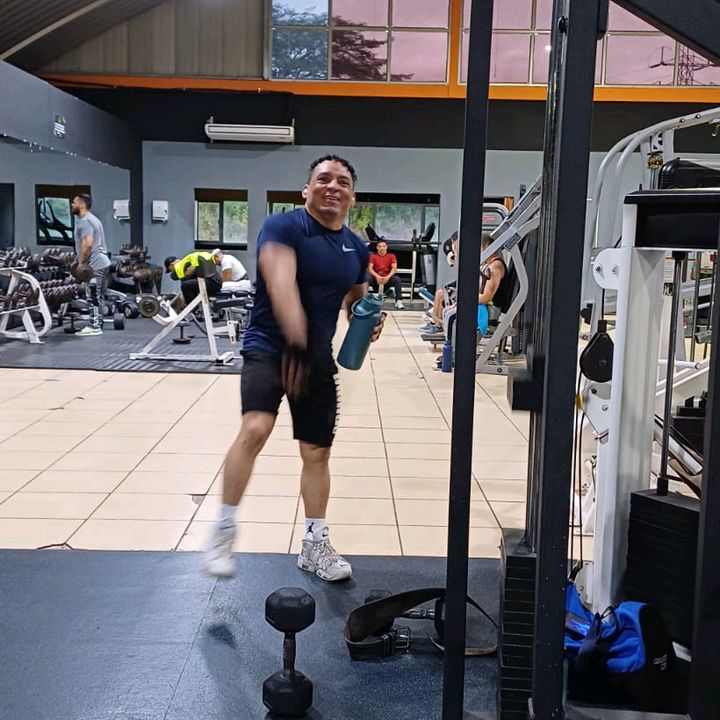 Ronald - Tiktok Profile Picture of Ronald (@ronaldalberto46) on Tiktok