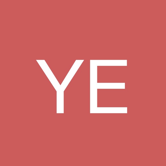 Yesenia Esquivel - Poshmark Profile Picture of Yesenia Esquivel (@yesenia361) on Poshmark