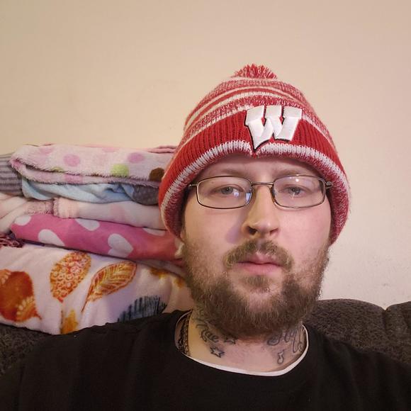 Profile Picture of Nicholas Lillback (@nlillback) on Poshmark