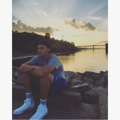 Profile Picture of Wesley Neal (@WesNeal02) on Twitter